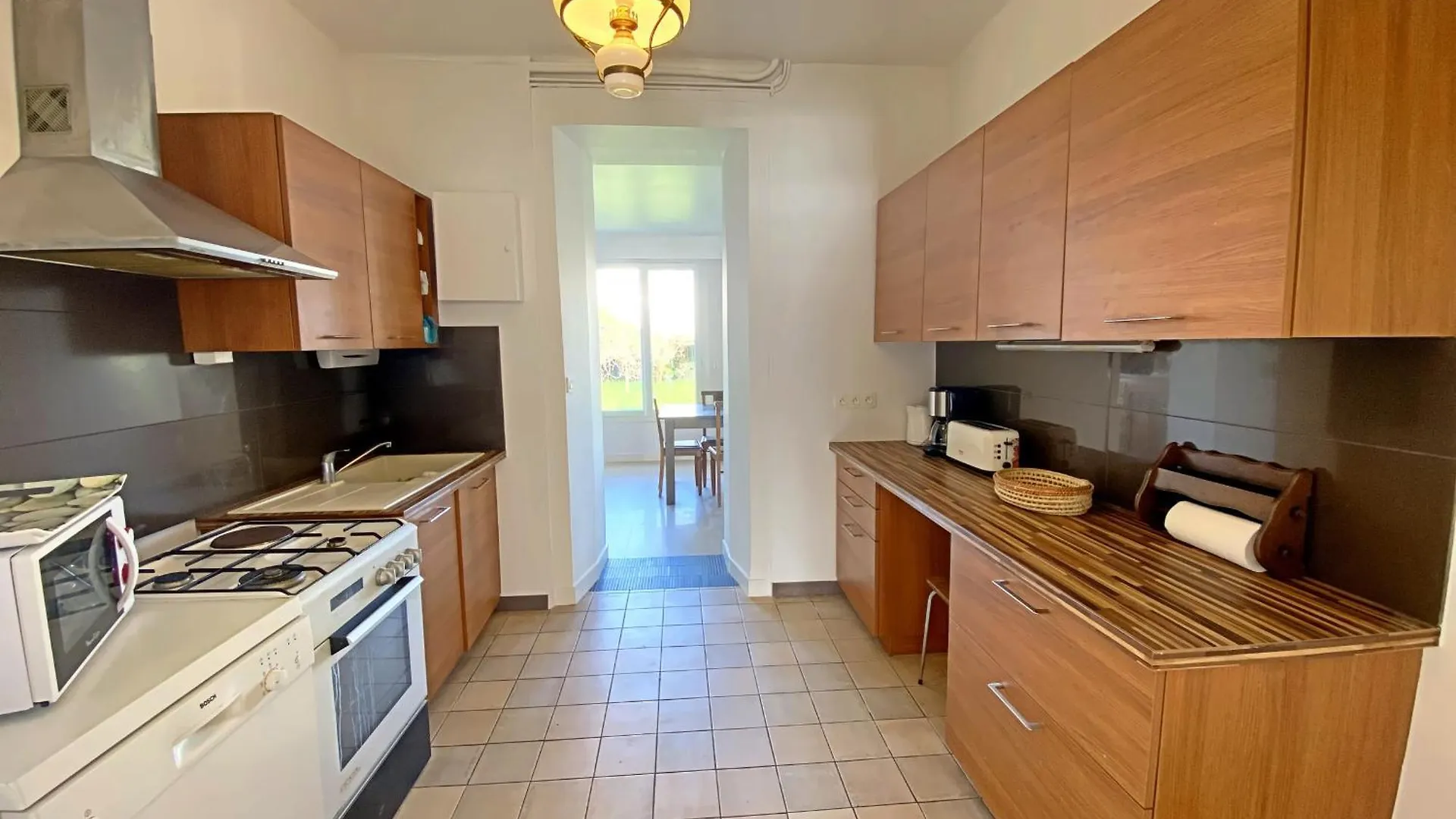 Maison Familiale En Front De Mer A Larmor-Plage - 9 Couchages, Proche Du Centre Et Du Casino - Fr-1-349-223 0*,  프랑스