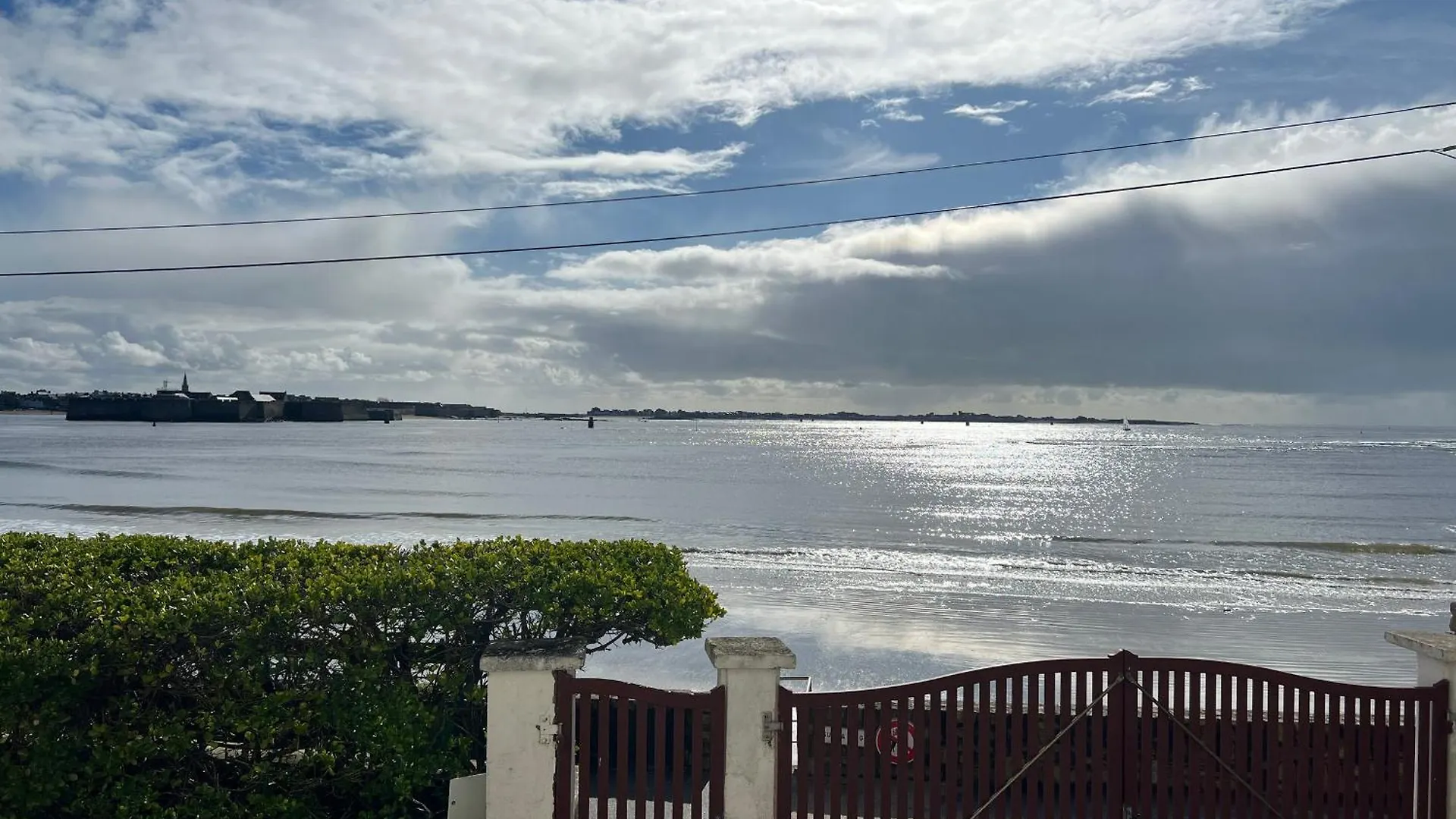 Maison Familiale En Front De Mer A Larmor-Plage - 9 Couchages, Proche Du Centre Et Du Casino - Fr-1-349-223 프랑스